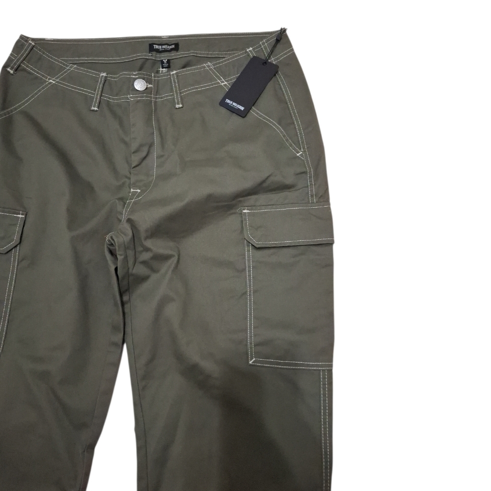 True Religion Green Cargo Pants Size 36x31 NWT - Picture 2 of 4